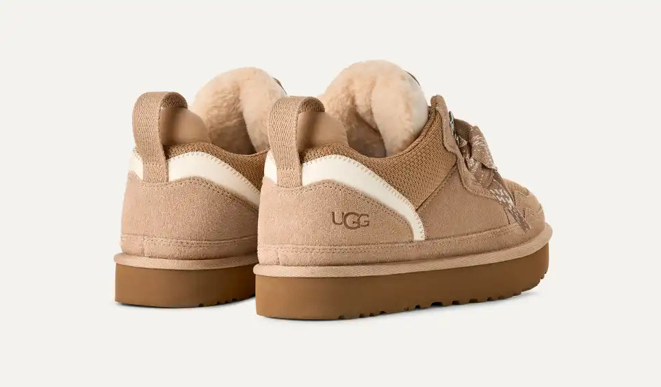 UGG Lowmel in Sand