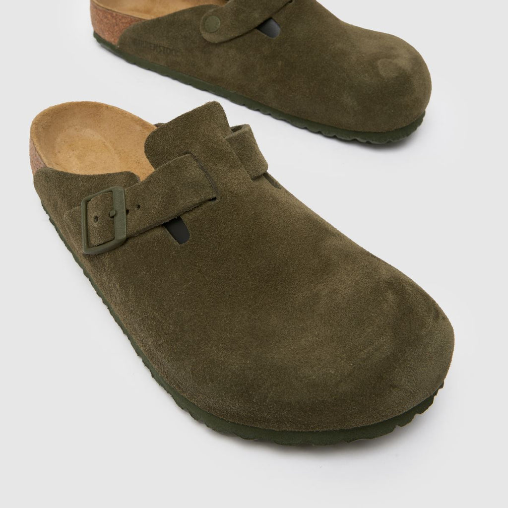 Boston style clog in Green