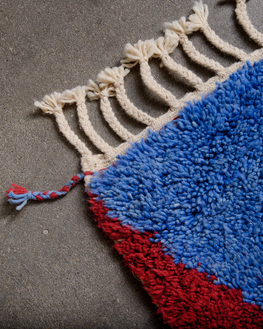 Damir - blue & Red Rug