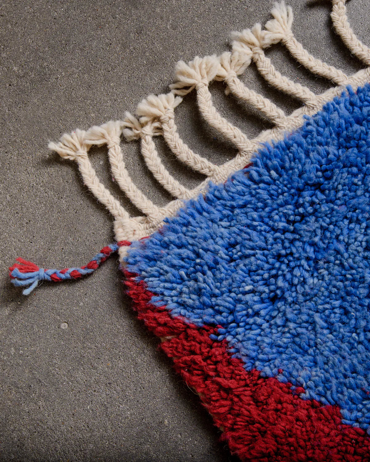 Damir - blue & Red Rug