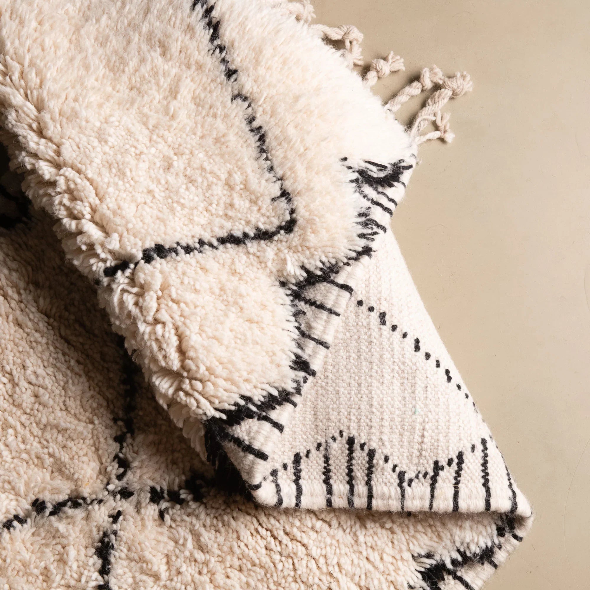 Moroccan runner Beni ourain rug