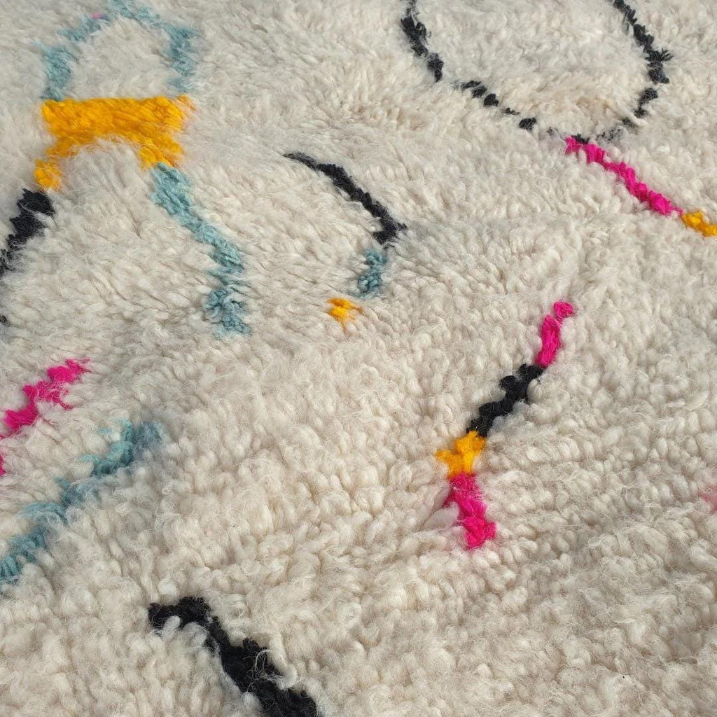 Handmade Beni Ourain Rug: Moroccan Wool Carpet, Berber Design