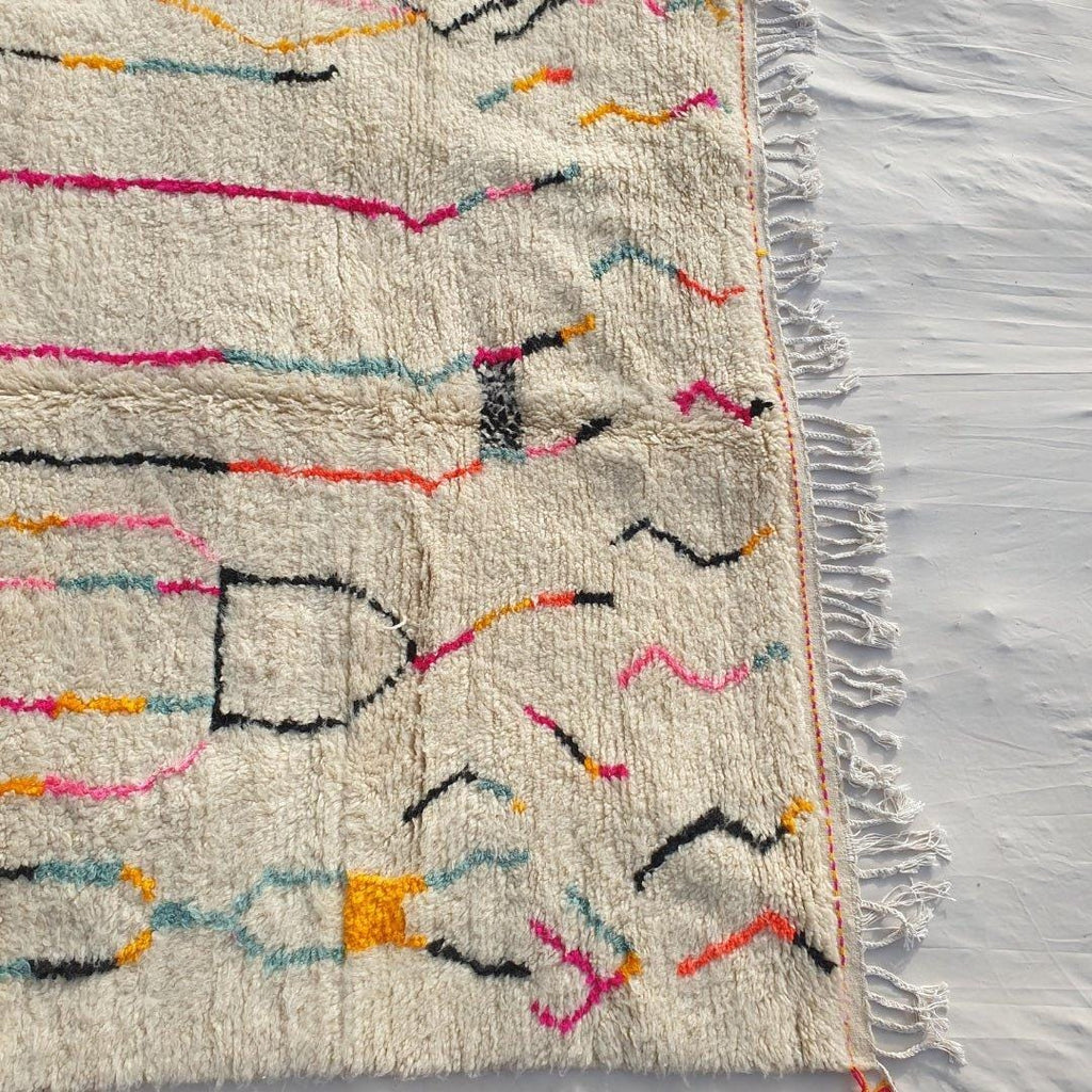 Handmade Beni Ourain Rug: Moroccan Wool Carpet, Berber Design