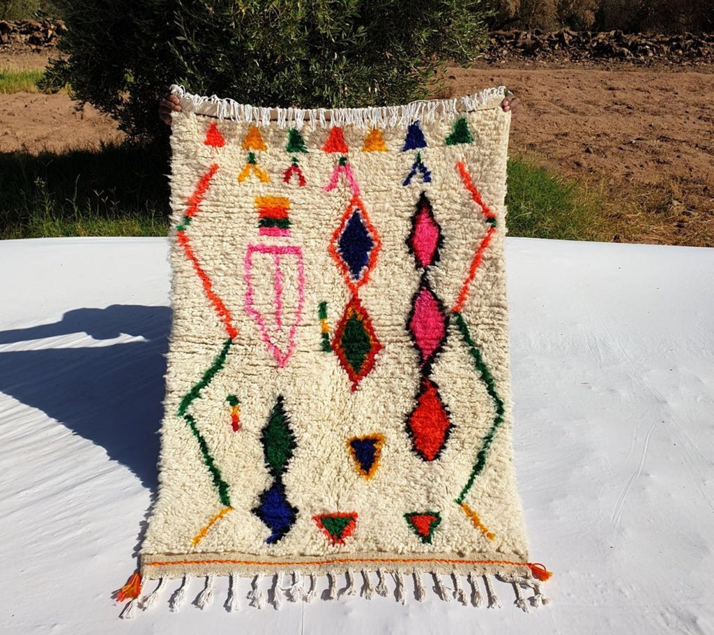 Handmade Beni Ourain Rug: Moroccan Shag Wool Carpet