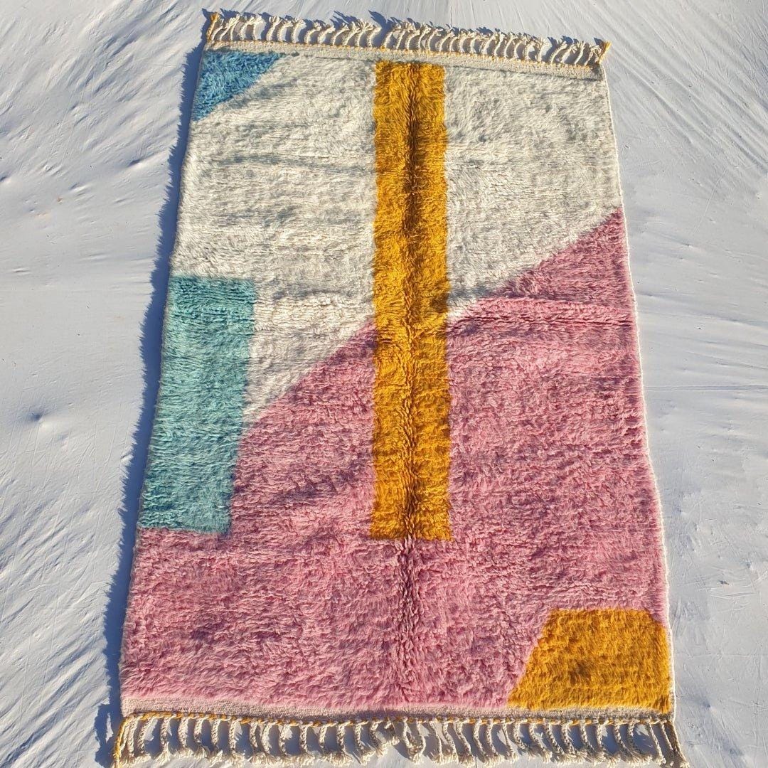 Handmade Beni Ourain Rug: Moroccan Shag Wool Carpet