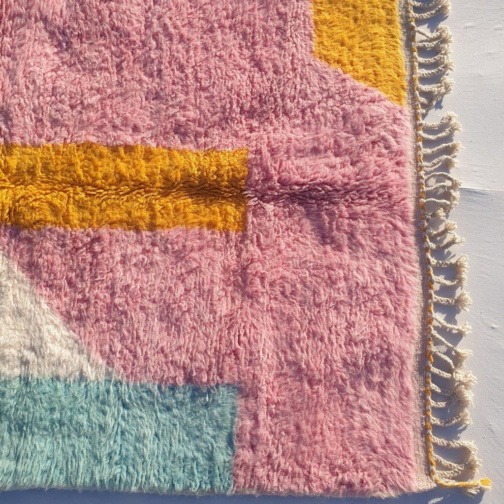 Handmade Beni Ourain Rug: Moroccan Shag Wool Carpet