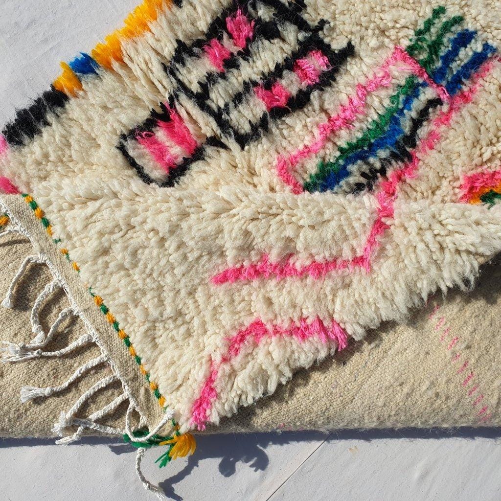 Handmade Wool Beni Ourain Rug: Authentic Moroccan Berber Carpet