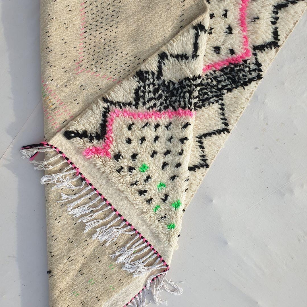 Handmade Beni Ourain Rug: Genuine Lamb Wool Moroccan Berber Carpet