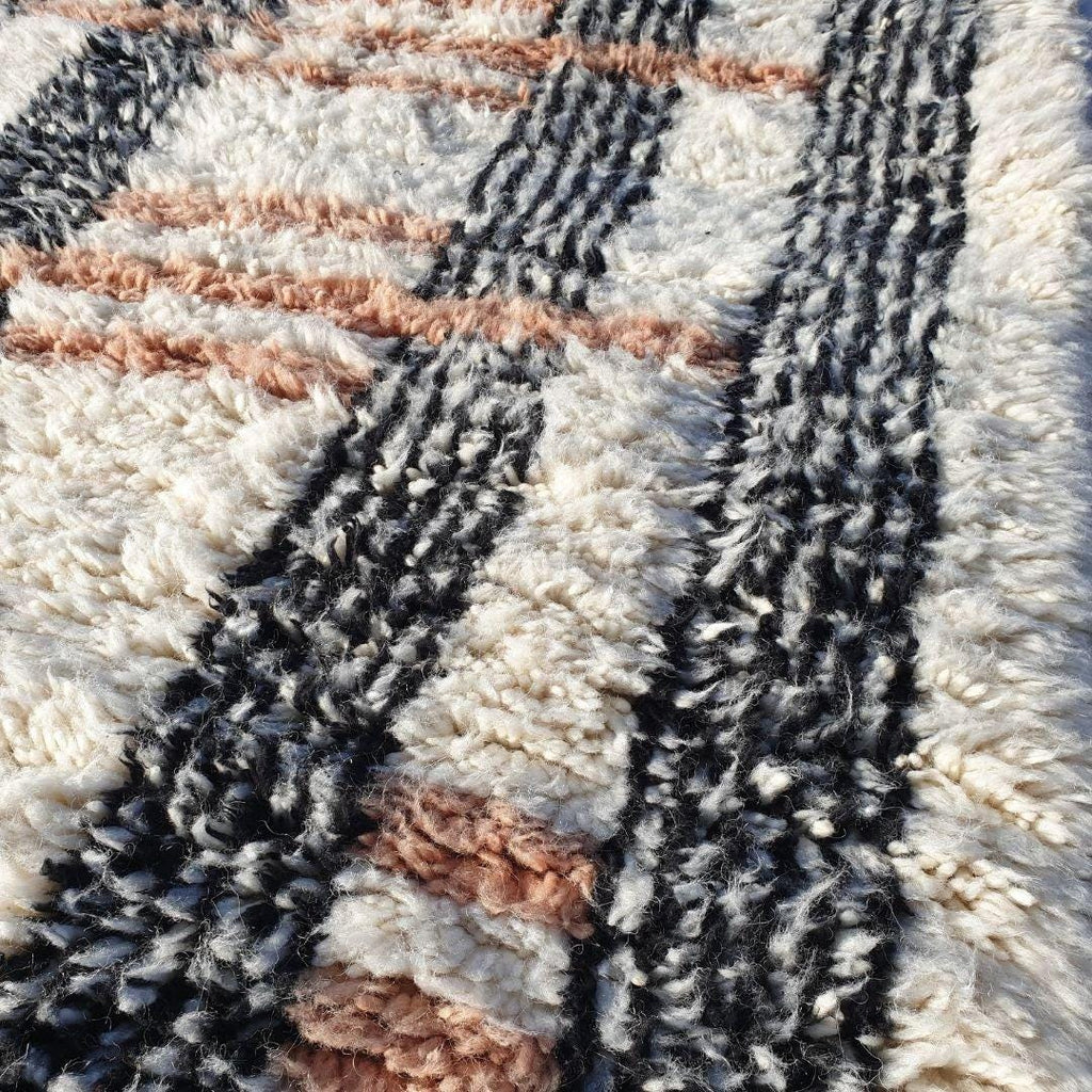 Handmade Beni Ourain Wool Rug: Neutral Berber Tribal Design