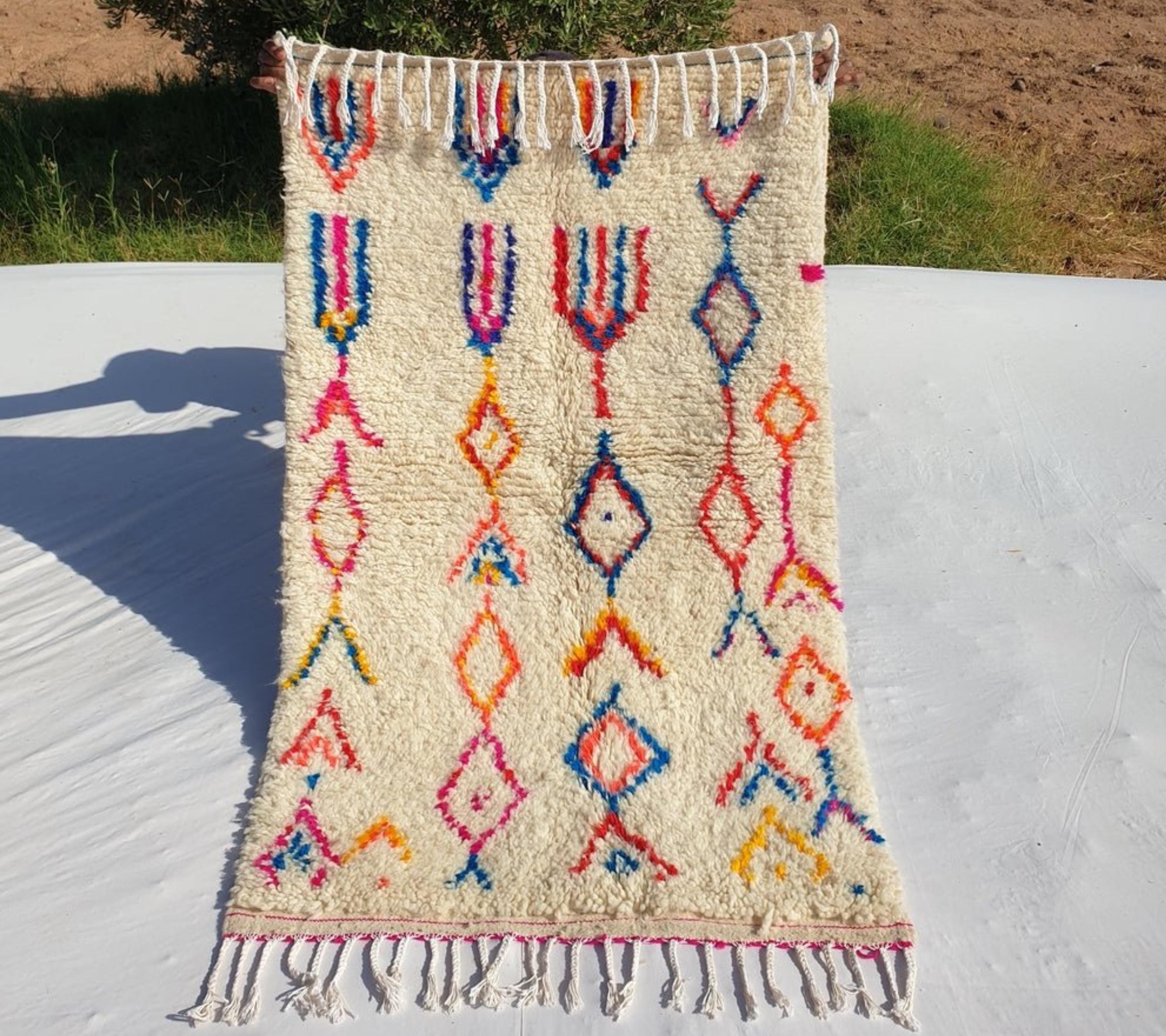 Handmade Berber Moroccan Wool Rug: Colorful Bohemian Decor