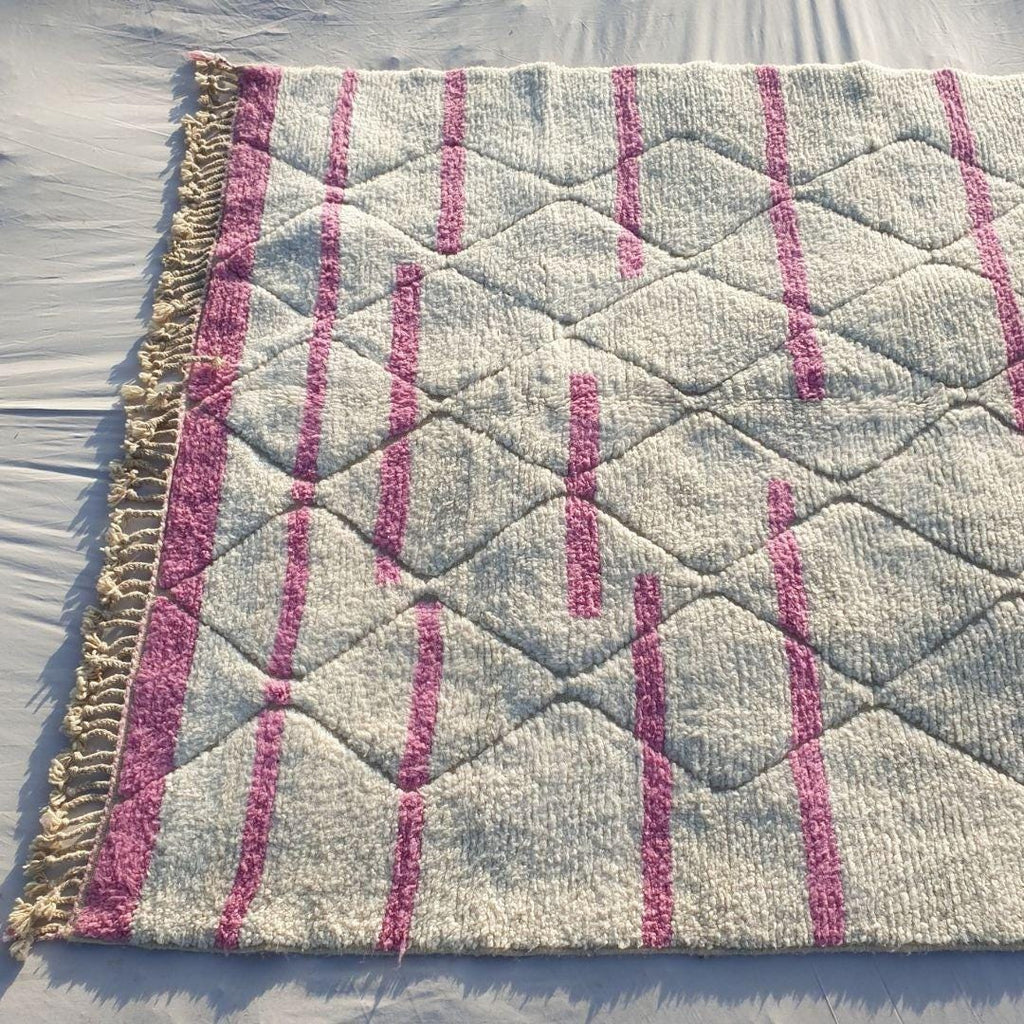 Mariam, White and Pink Moroccan Rug