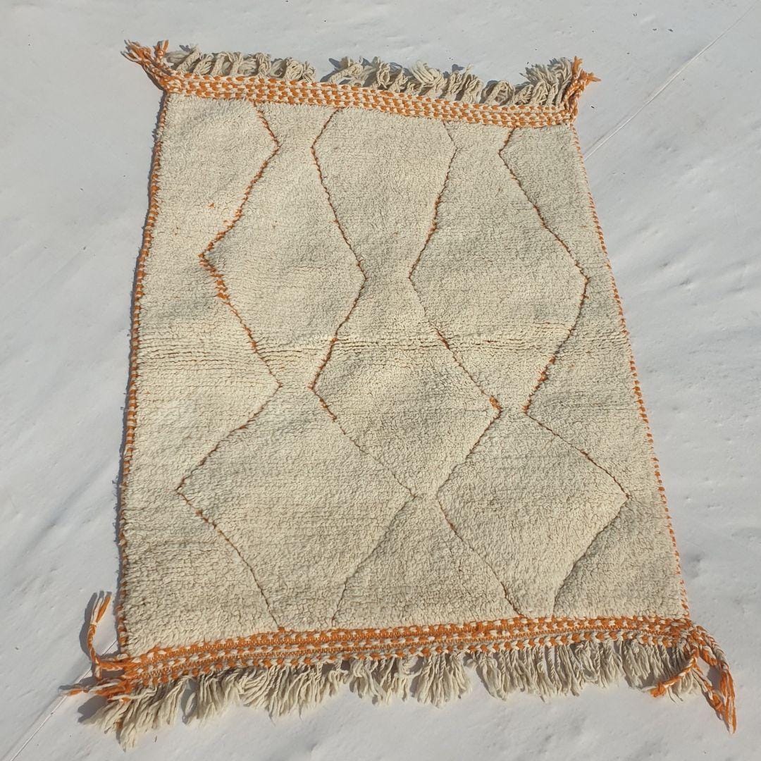 Manar, Yellow White Moroccan Berber Carpet