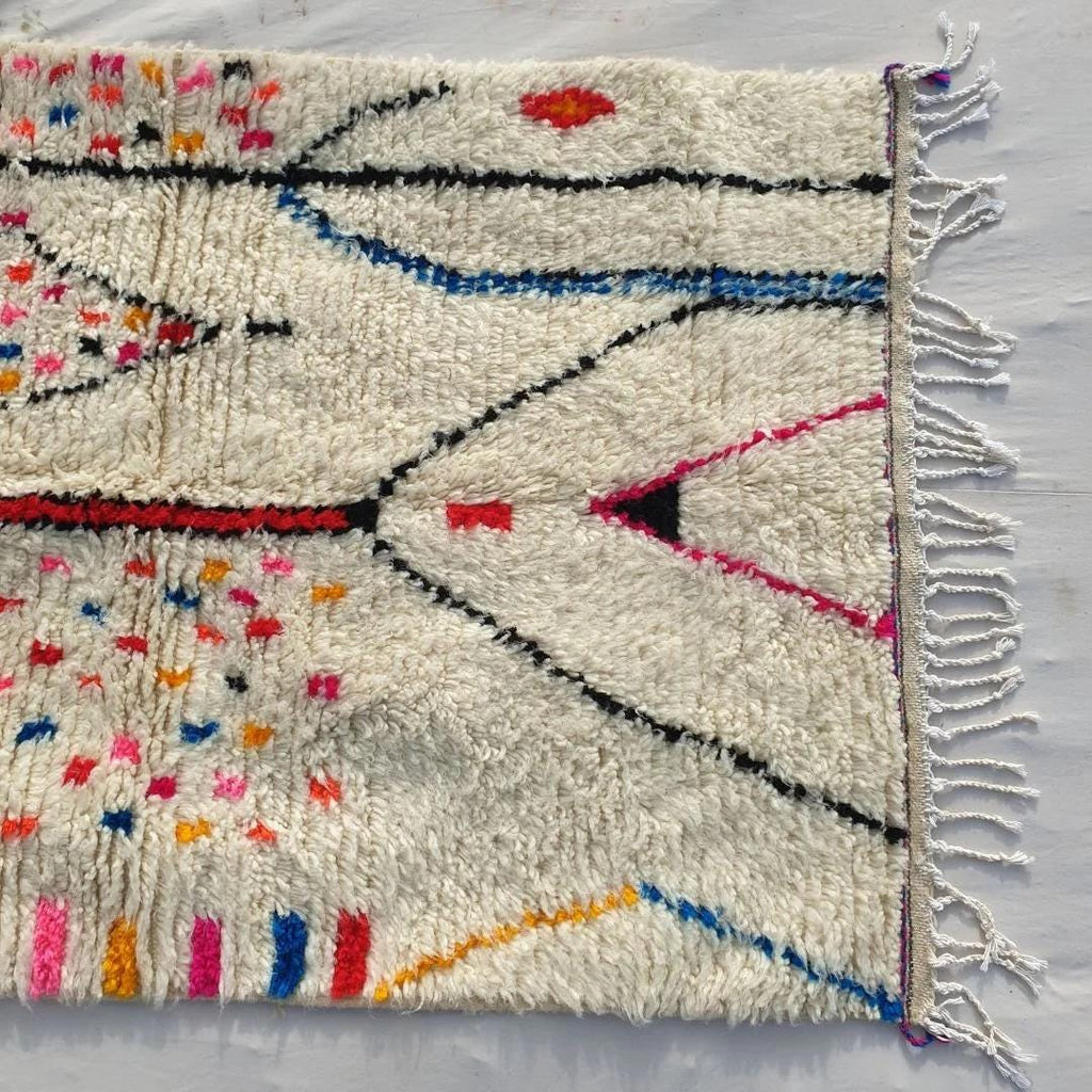 Handmade Beni Ourain Wool Rug: Authentic Shaggy Berber Carpet