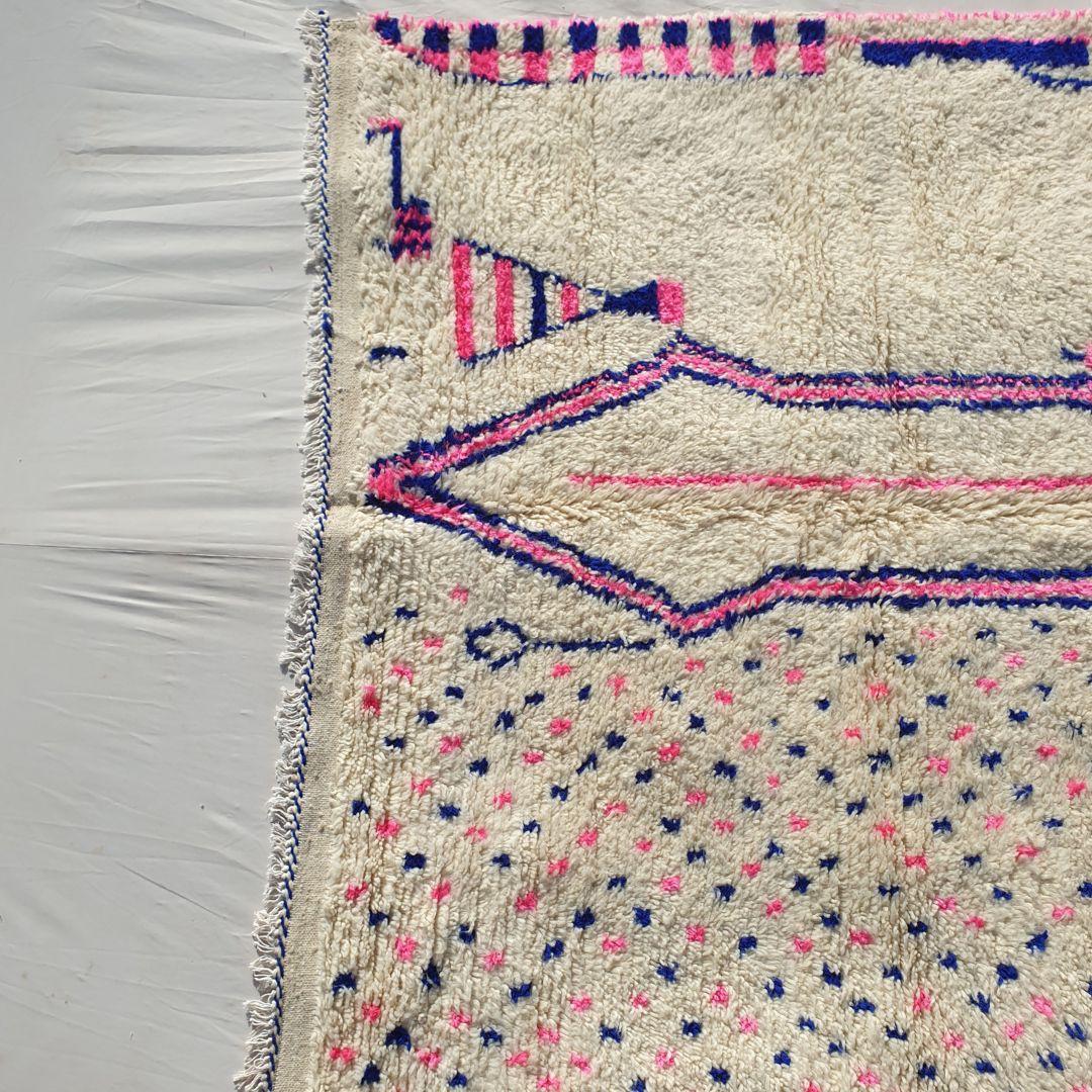 Handmade Beni Ourain Wool Rug: Shaggy Berber Moroccan Carpet