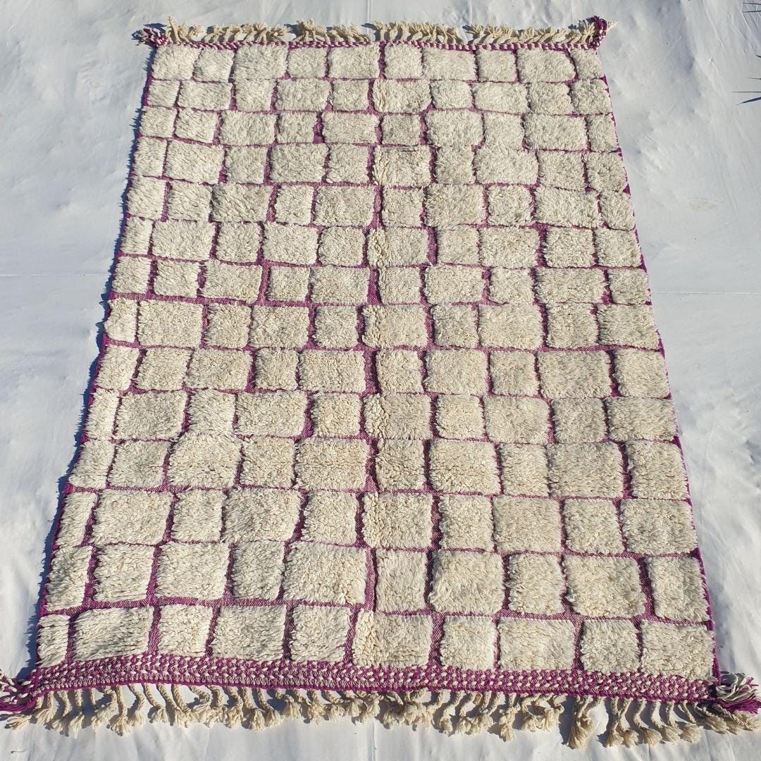 Handmade Wool Moroccan Shag Rug: White & Pink Beni Ourain Style