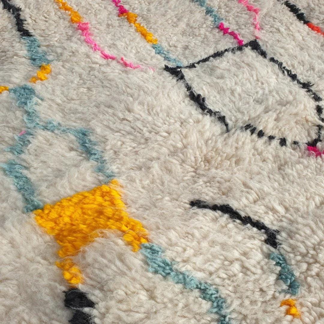 Handmade Beni Ourain Rug: Moroccan Wool Carpet, Berber Design