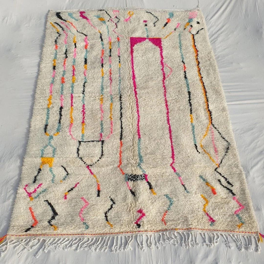 Handmade Beni Ourain Rug: Moroccan Wool Carpet, Berber Design