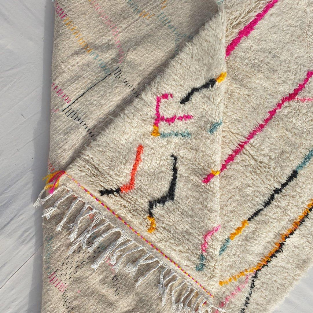 Handmade Beni Ourain Rug: Moroccan Wool Carpet, Berber Design