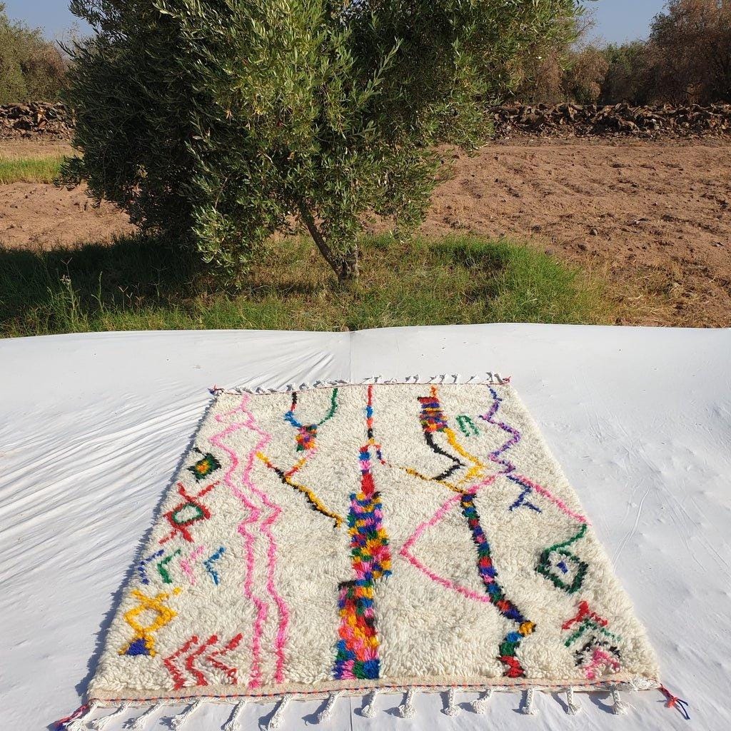 Handmade Beni Ourain Rug: Moroccan Shag Wool Area Rug