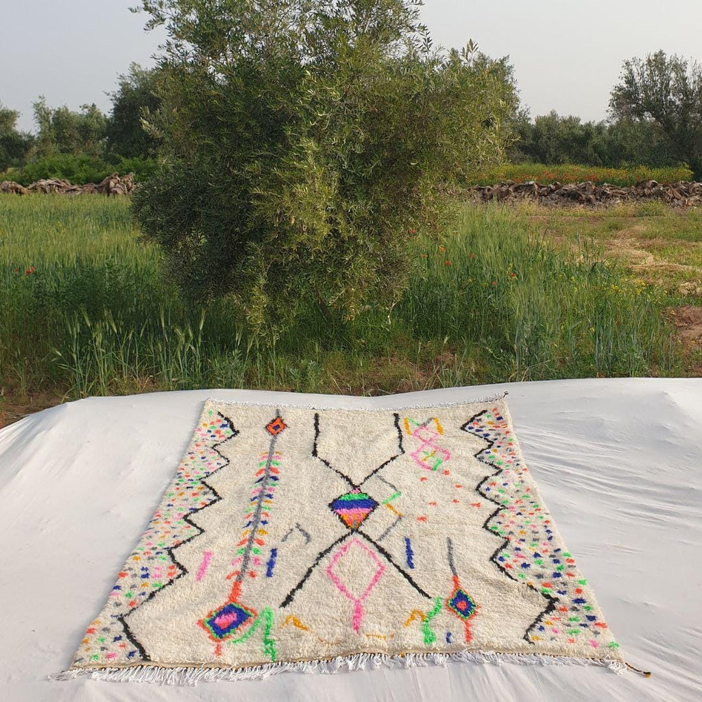 Handmade Wool Berber Rug: Authentic Moroccan Beni Ourain Rug