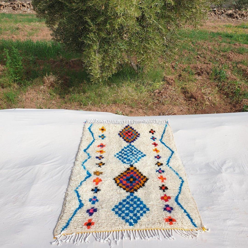 Handmade Moroccan Beni Ourain Rug: Shag Wool Berber Carpet