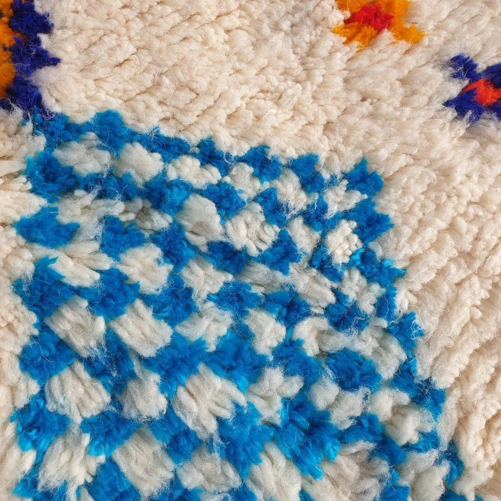 Handmade Moroccan Beni Ourain Rug: Shag Wool Berber Carpet