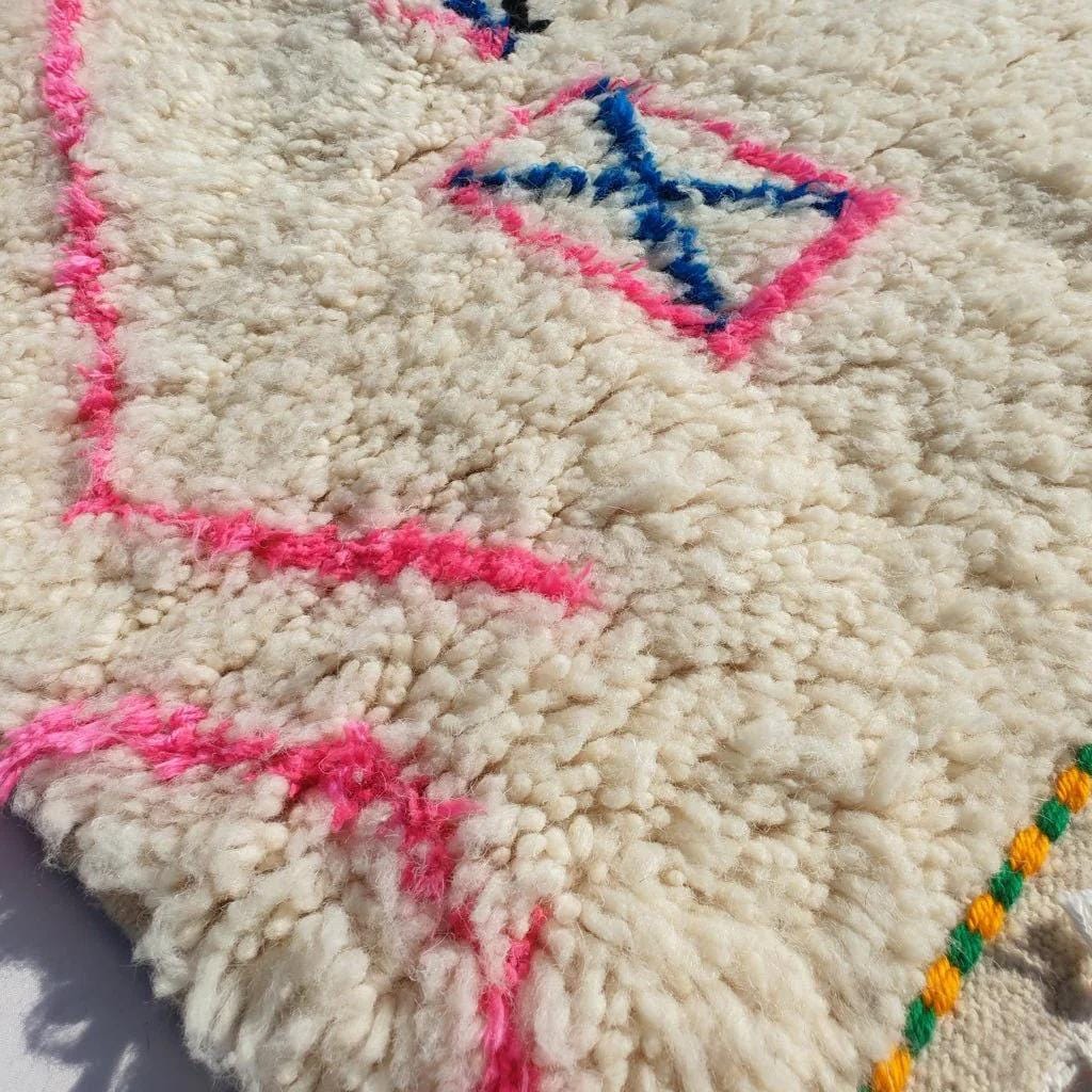 Handmade Wool Beni Ourain Rug: Authentic Moroccan Berber Carpet