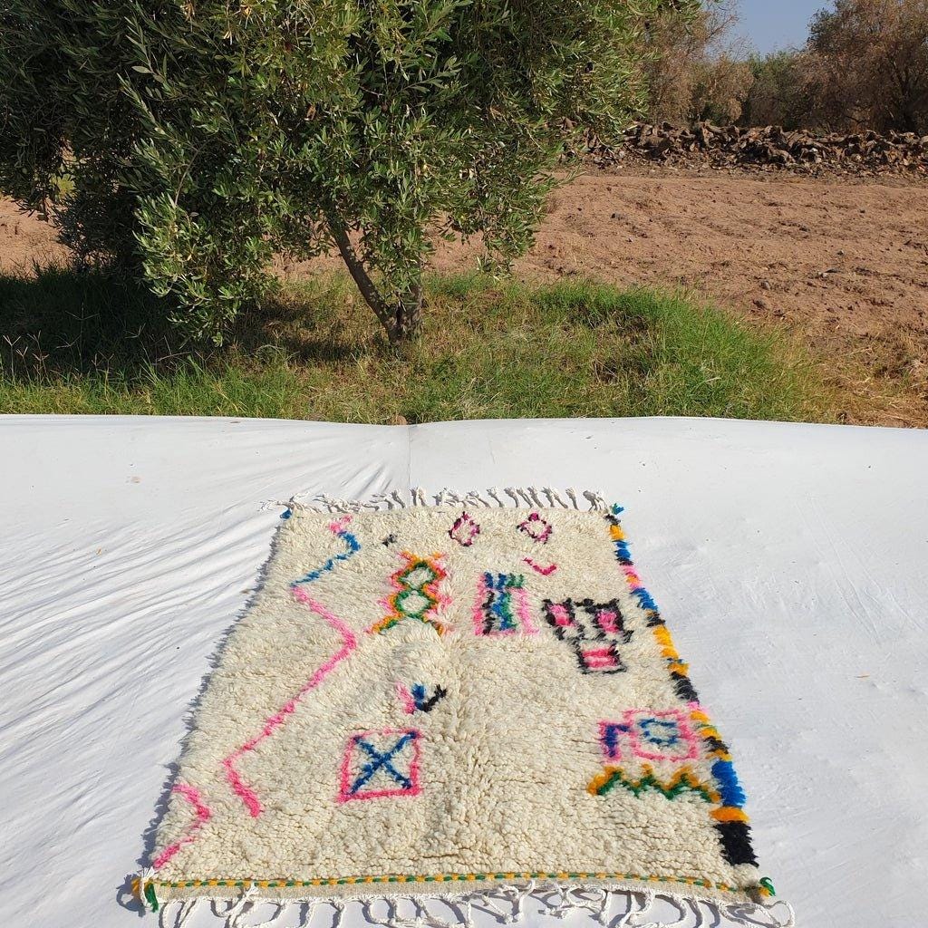 Handmade Wool Beni Ourain Rug: Authentic Moroccan Berber Carpet
