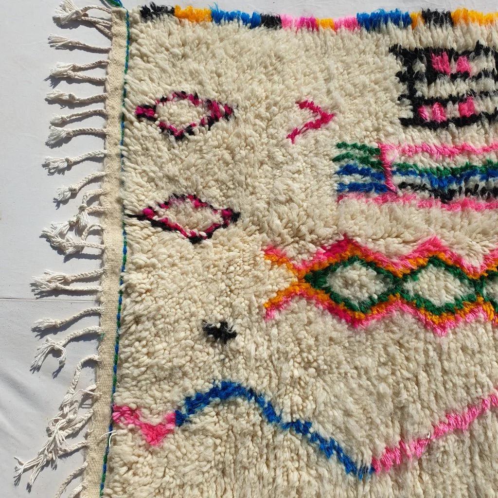 Handmade Wool Beni Ourain Rug: Authentic Moroccan Berber Carpet