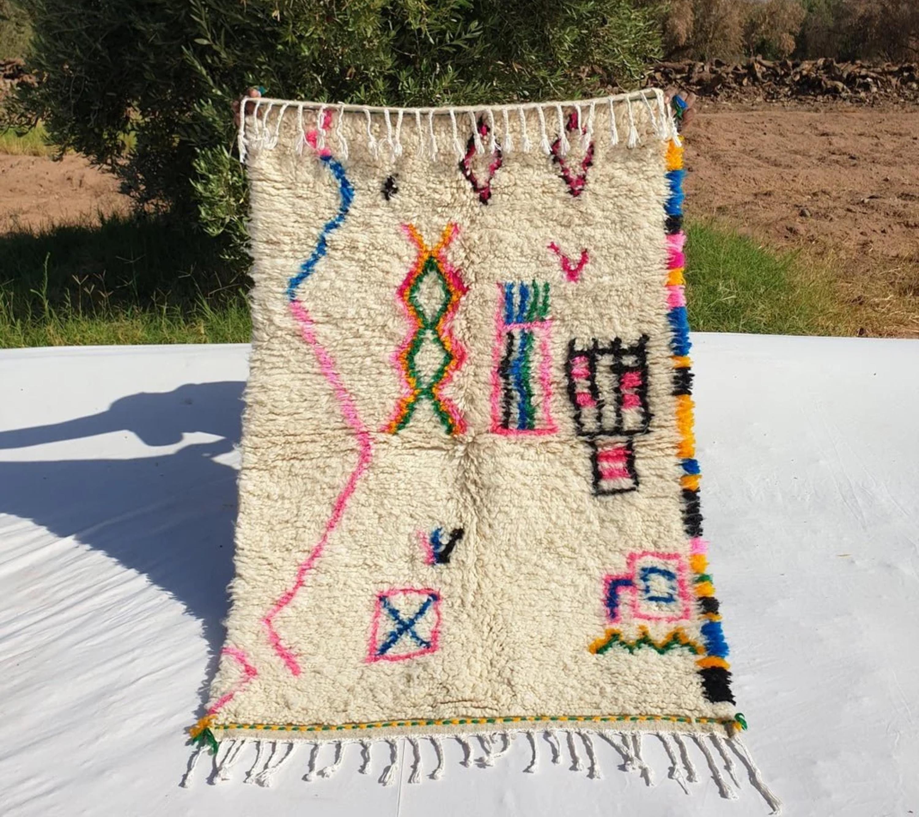 Handmade Wool Beni Ourain Rug: Authentic Moroccan Berber Carpet
