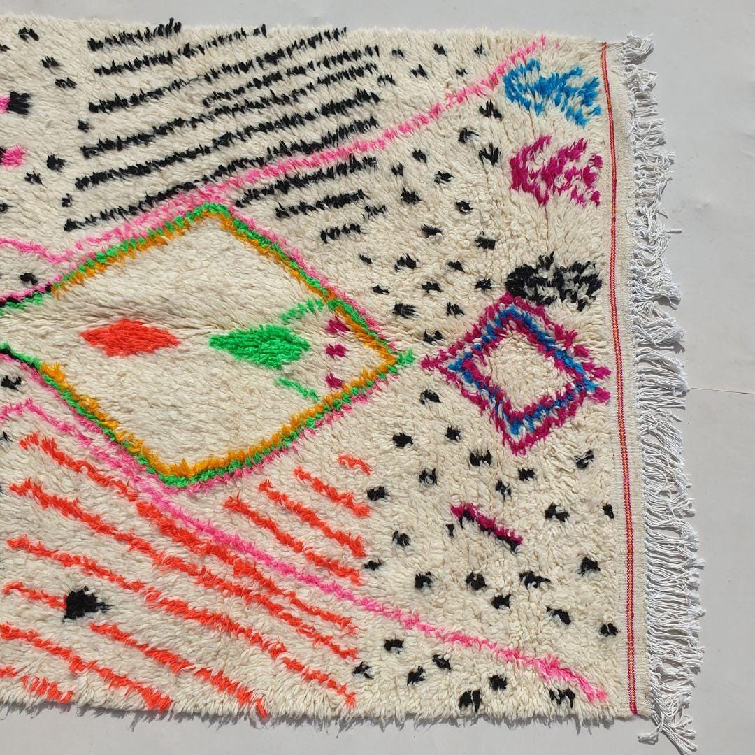 Handmade Beni Ourain Rug: Moroccan Berber Shag Rug