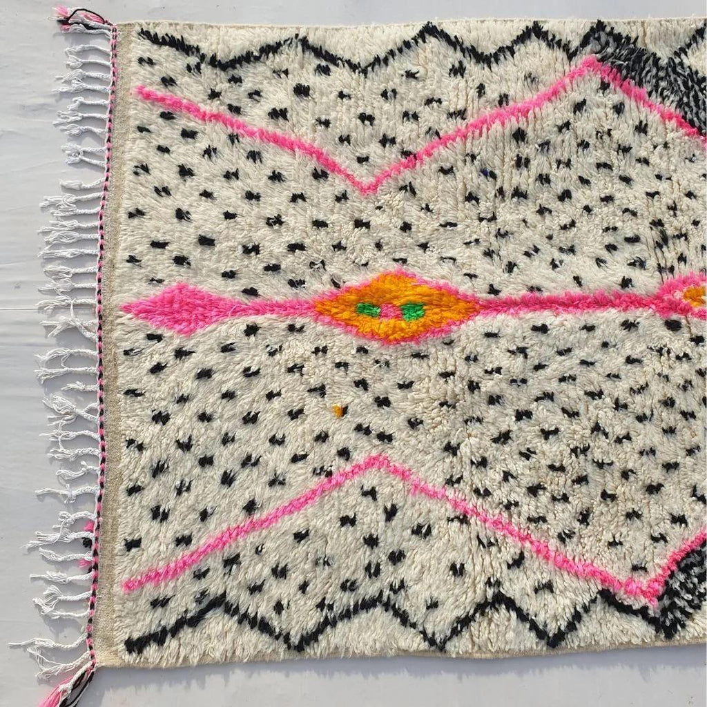 Handmade Beni Ourain Rug: Genuine Lamb Wool Moroccan Berber Carpet