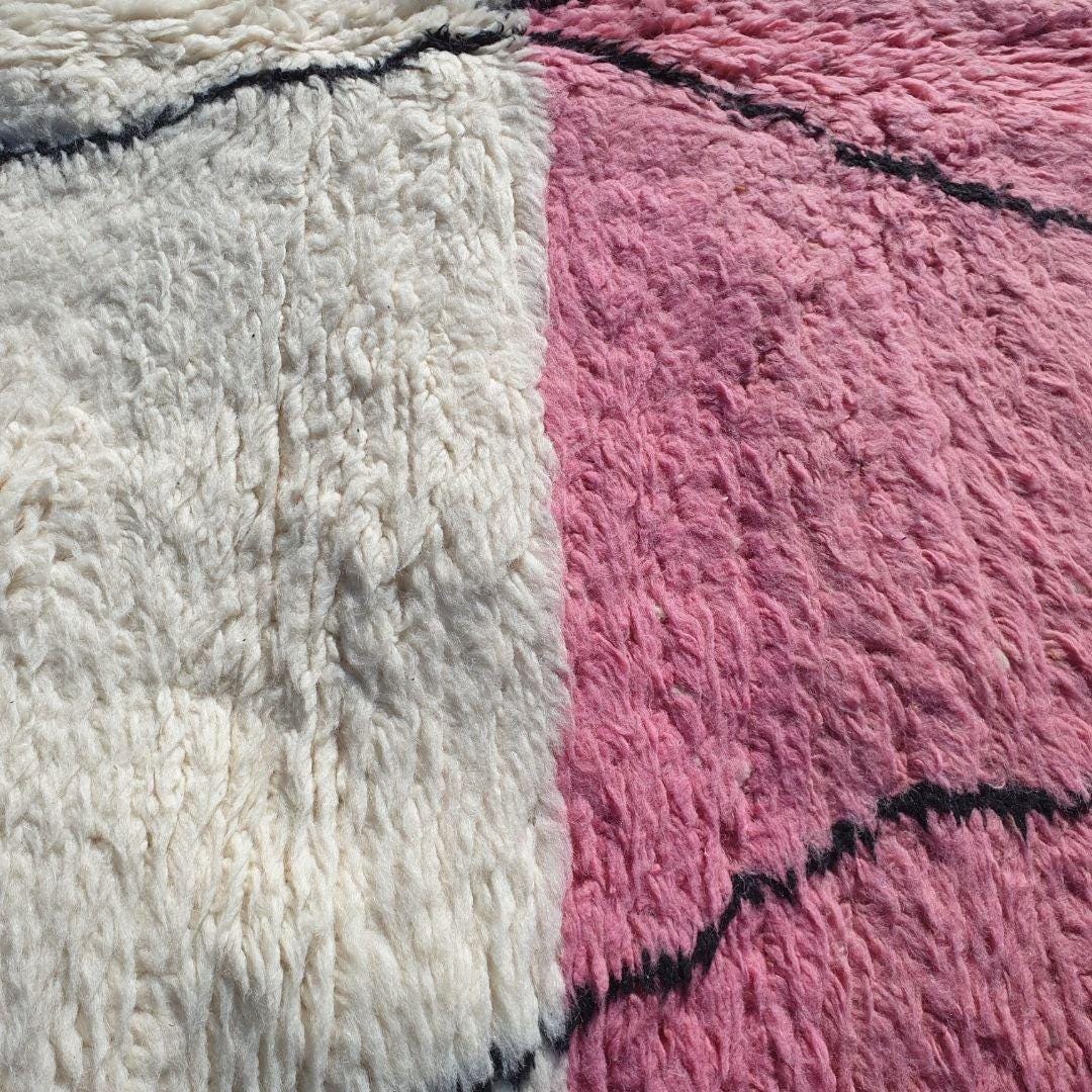 Handmade Wool Berber Rug: Moroccan Shag Style