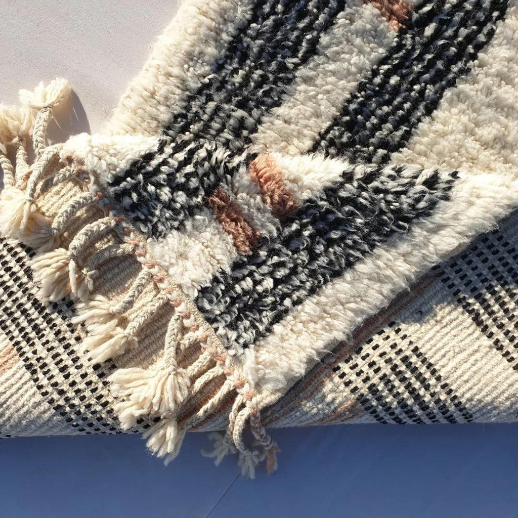 Handmade Beni Ourain Wool Rug: Neutral Berber Tribal Design