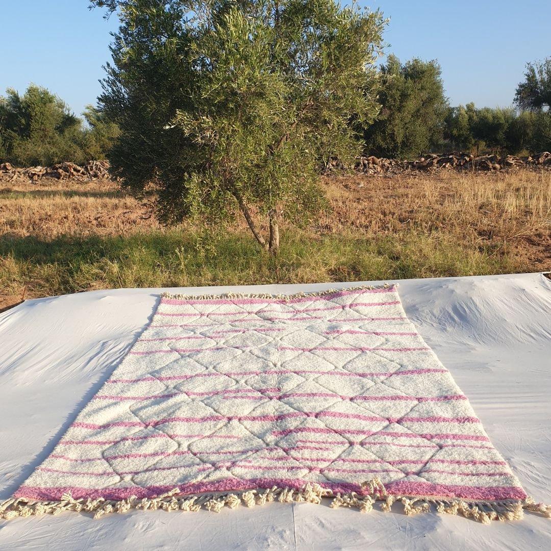 Mariam, White and Pink Moroccan Rug