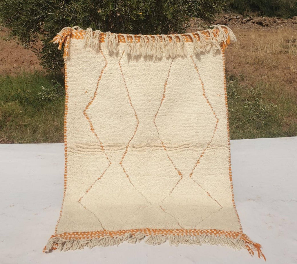 Manar, Yellow White Moroccan Berber Carpet