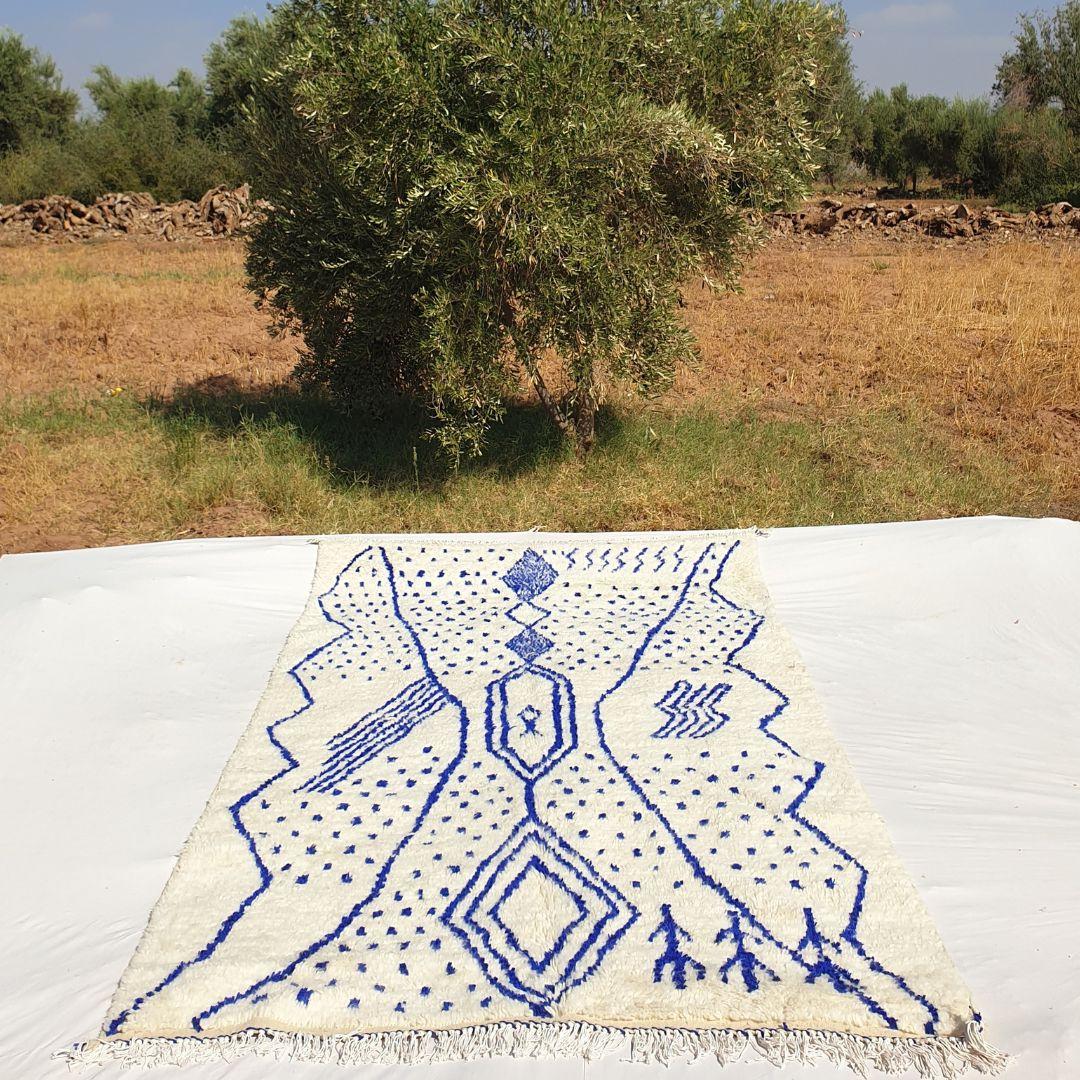 Handmade Wool Berber Rug: Moroccan Beni Ourain Shag Rug