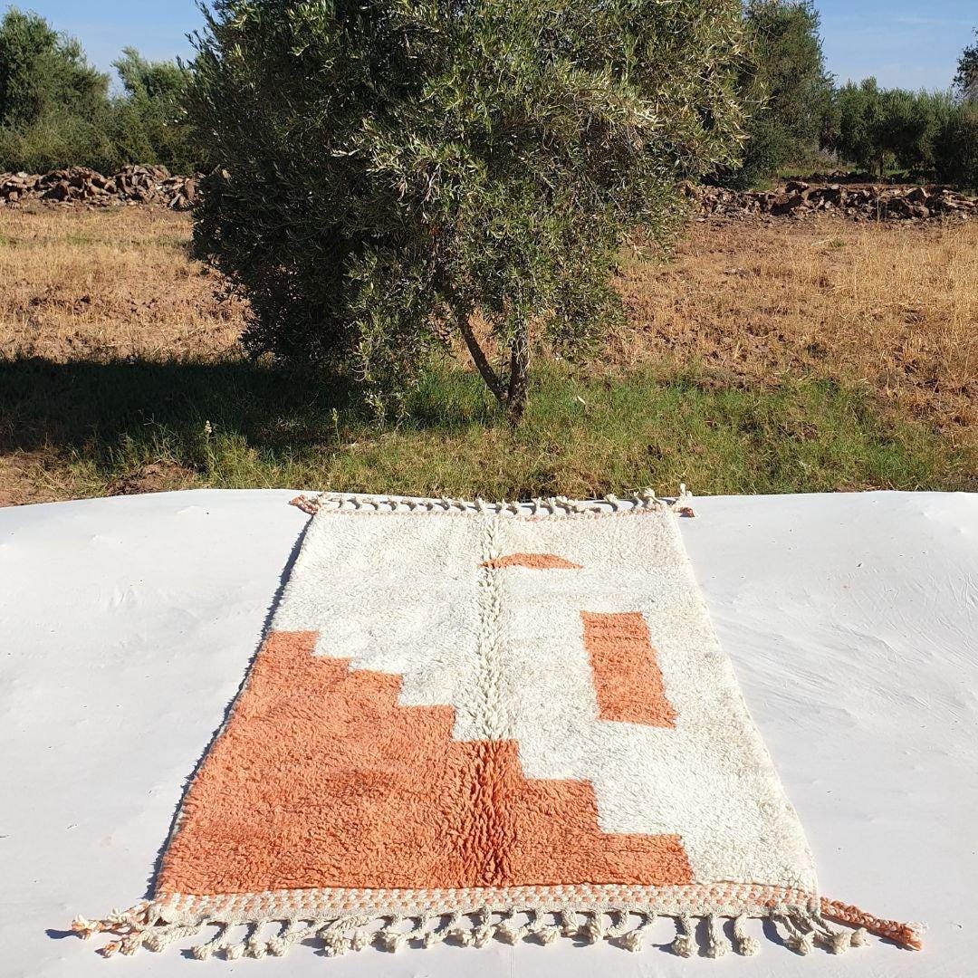Hand-Knotted Boujaad Wool Rug: White & Orange Moroccan Design