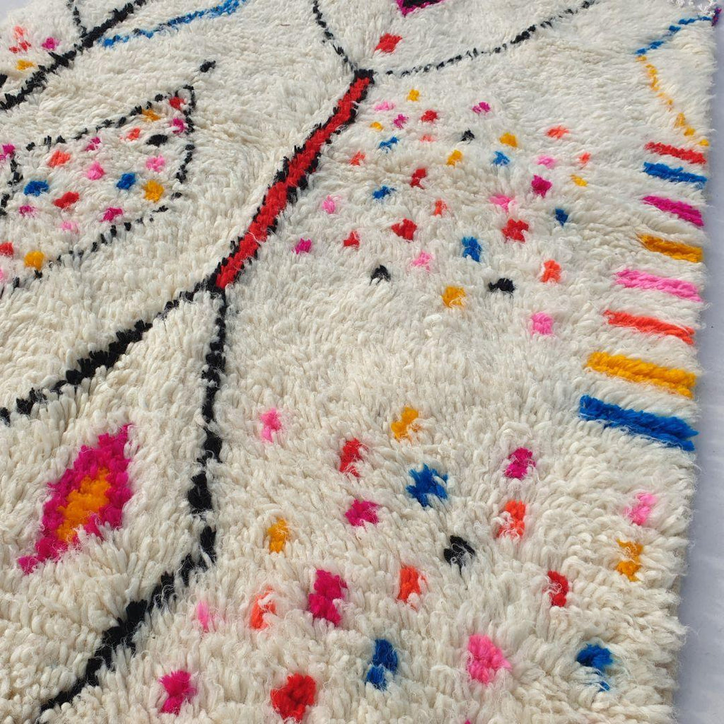 Handmade Beni Ourain Wool Rug: Authentic Shaggy Berber Carpet