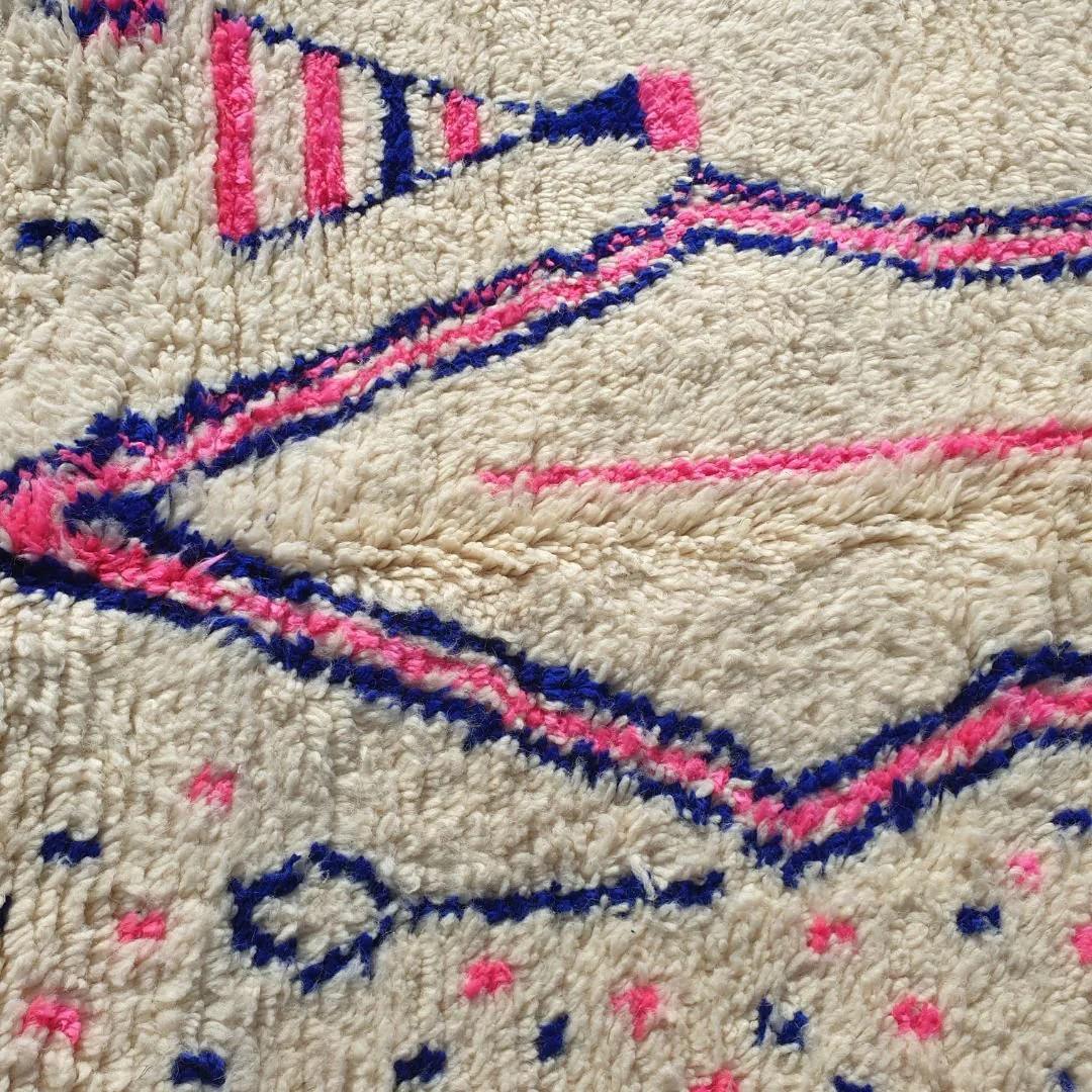 Handmade Beni Ourain Wool Rug: Shaggy Berber Moroccan Carpet