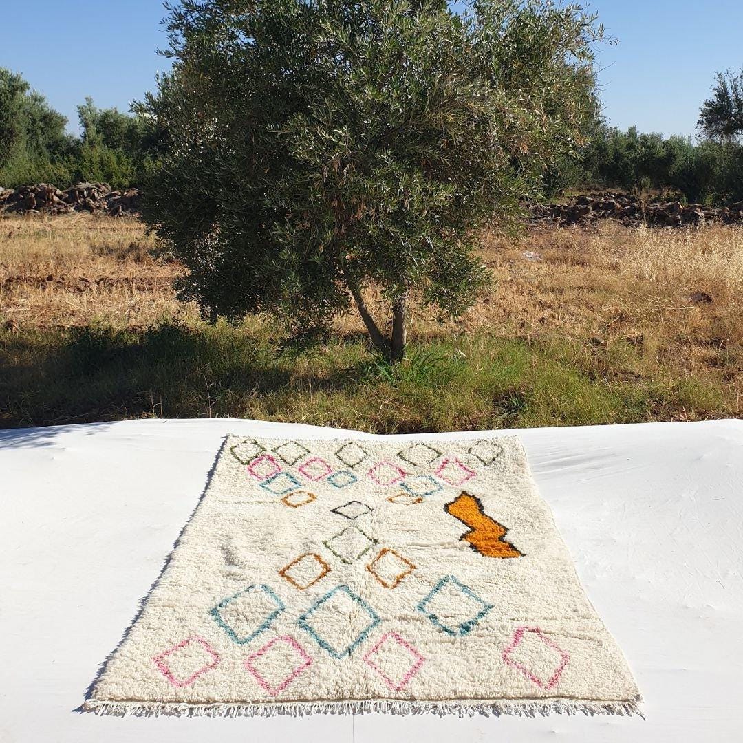 Custom Beni Ourain Rug: Hand-Knotted Moroccan Wool Rug