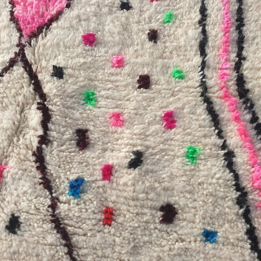 Handmade Azilal Berber Rug: Pink Moroccan Wool Rug