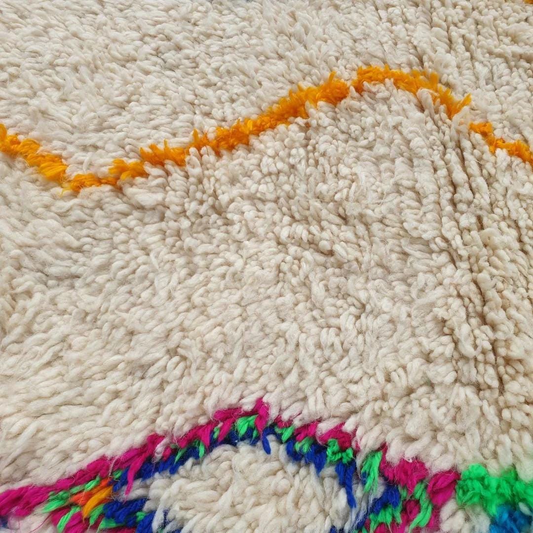 Handmade Moroccan Azilal Wool Rug: Vibrant Tribal Design