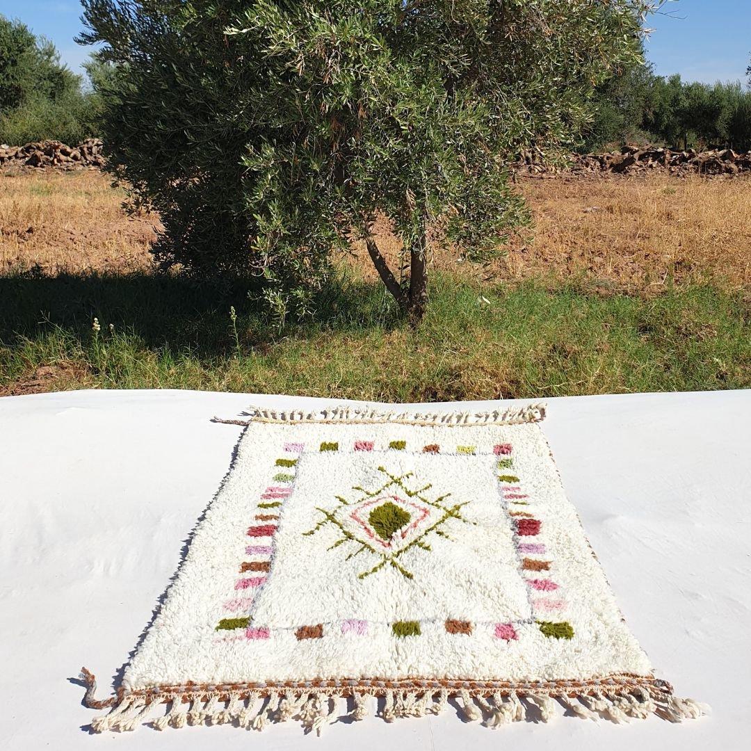 Hand-Knotted Moroccan Berber Rug: Beni Ourain Wool Carpet