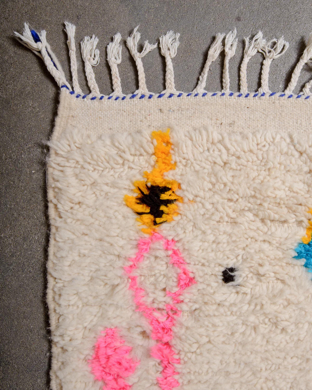 Handmade Beni Ourain Rug: Authentic Moroccan Berber Design