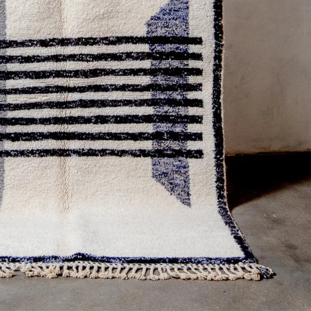 Handmade Beni Ourain Moroccan Rug: Neutral Wool Berber Carpet