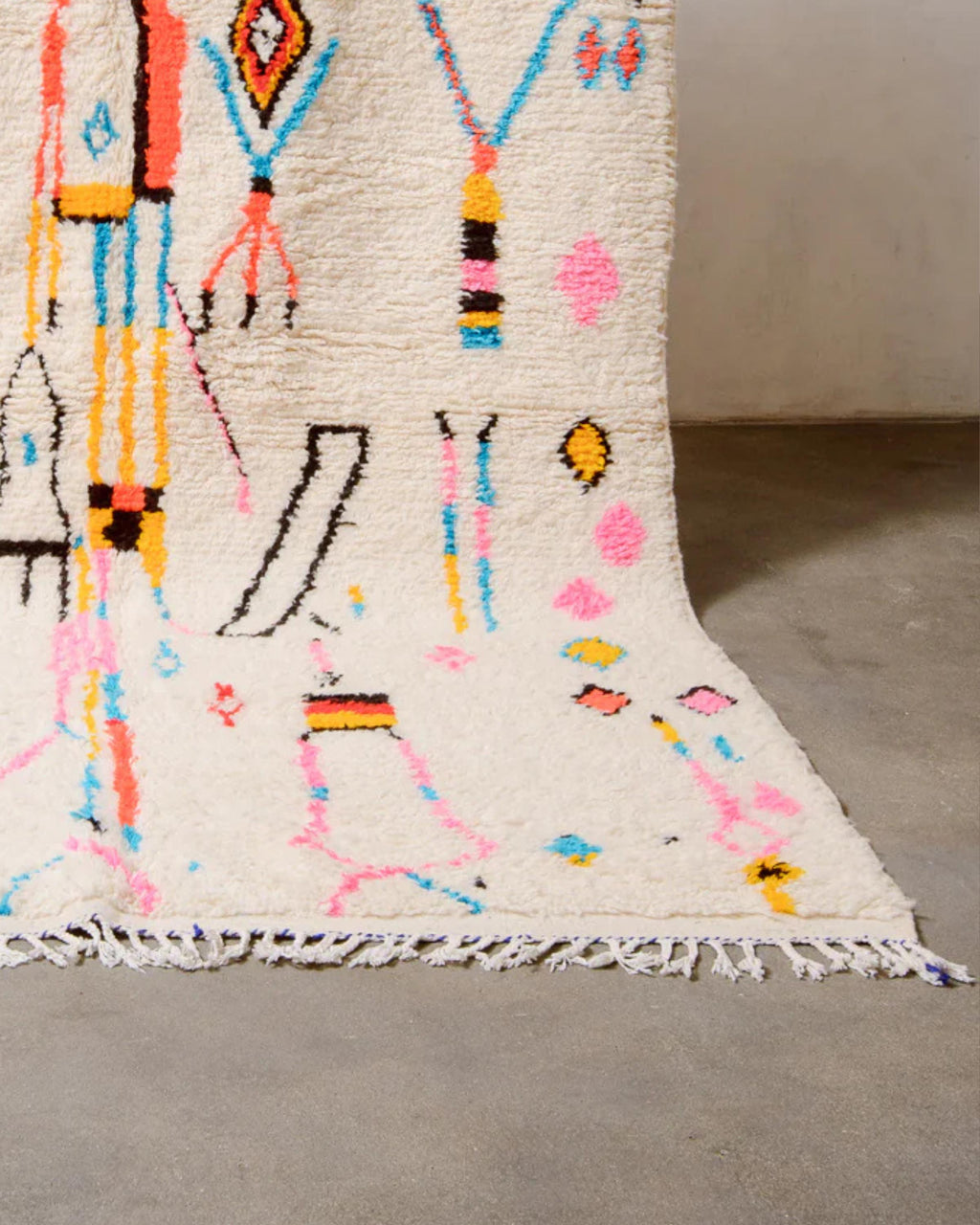 Handmade Beni Ourain Rug: Authentic Moroccan Berber Design