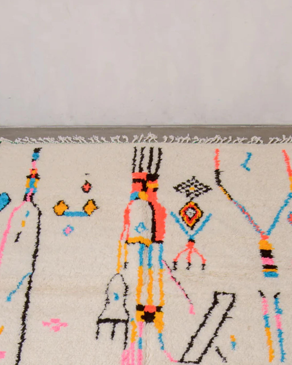 Handmade Beni Ourain Rug: Authentic Moroccan Berber Design