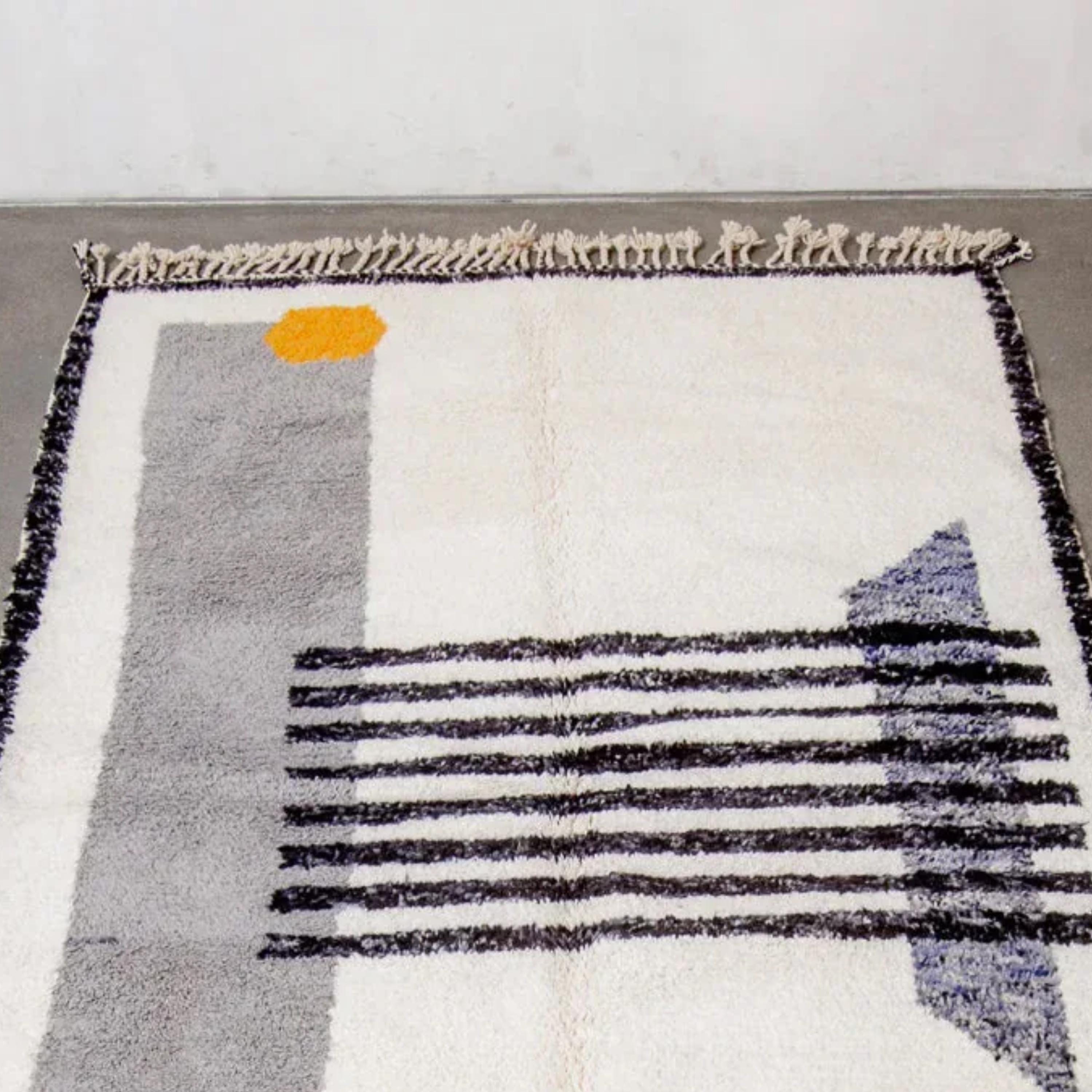 Handmade Beni Ourain Moroccan Rug: Neutral Wool Berber Carpet