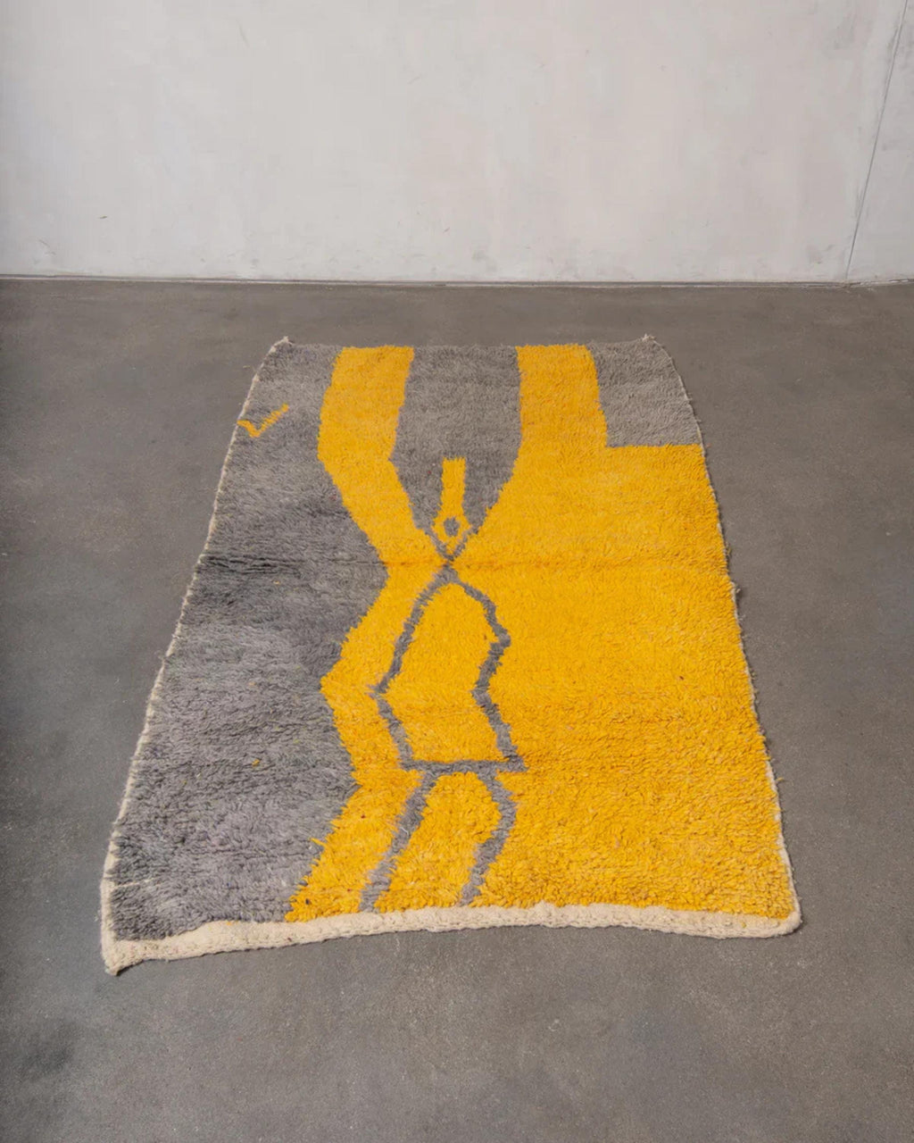 Handwoven Moroccan Shag Rug: Plush Bohemian Style, Custom Size